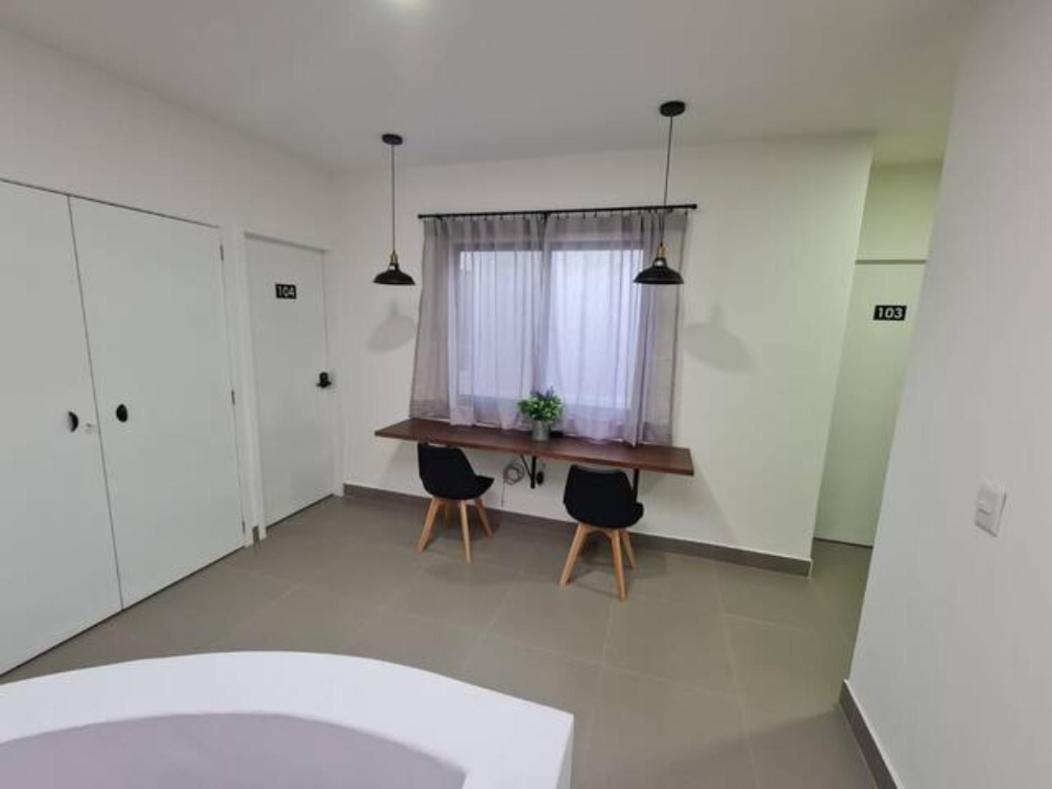 Urban Justo Sierra Aparthotel Guadalajara Eksteriør bilde